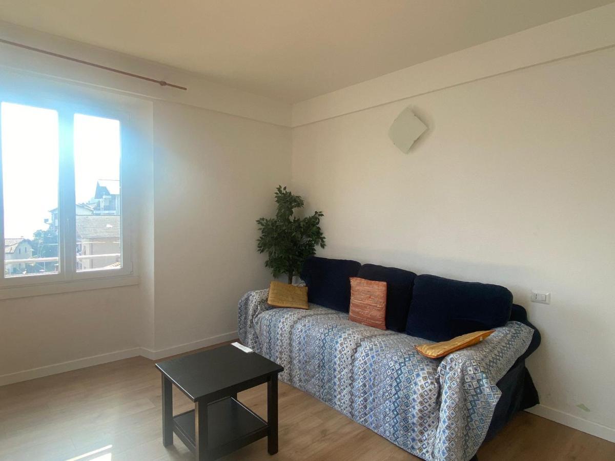 The Family - Apartments In Villa With Lake View Ардженьо Екстериор снимка